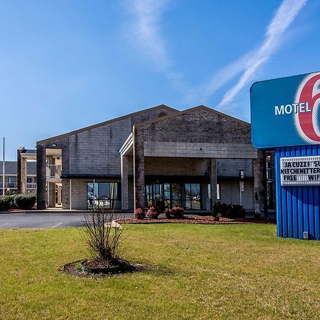Motel 6-Kenly, Nc Kültér fotó