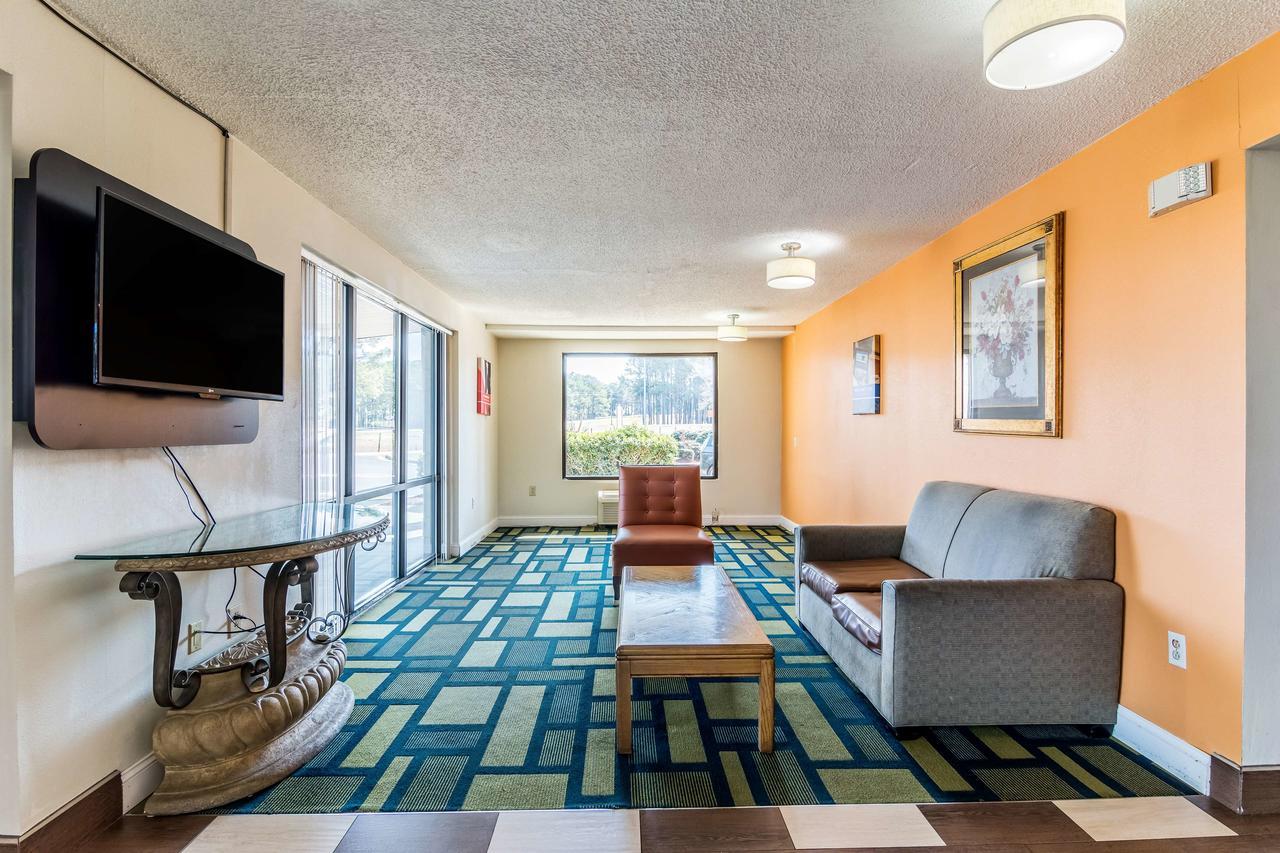 Motel 6-Kenly, Nc Kültér fotó