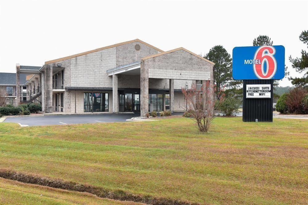 Motel 6-Kenly, Nc Kültér fotó