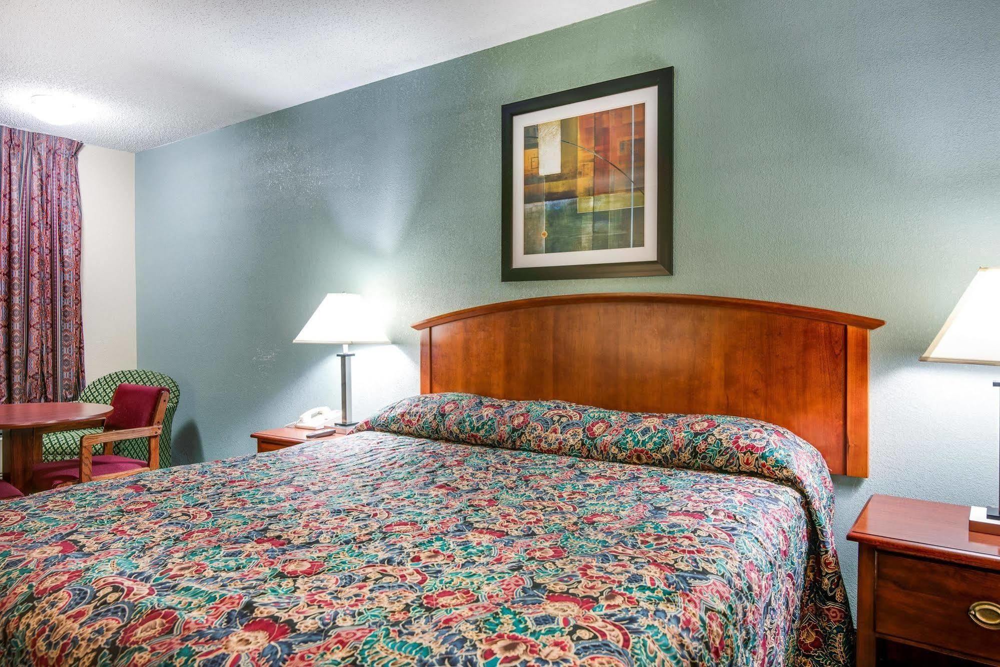 Motel 6-Kenly, Nc Kültér fotó