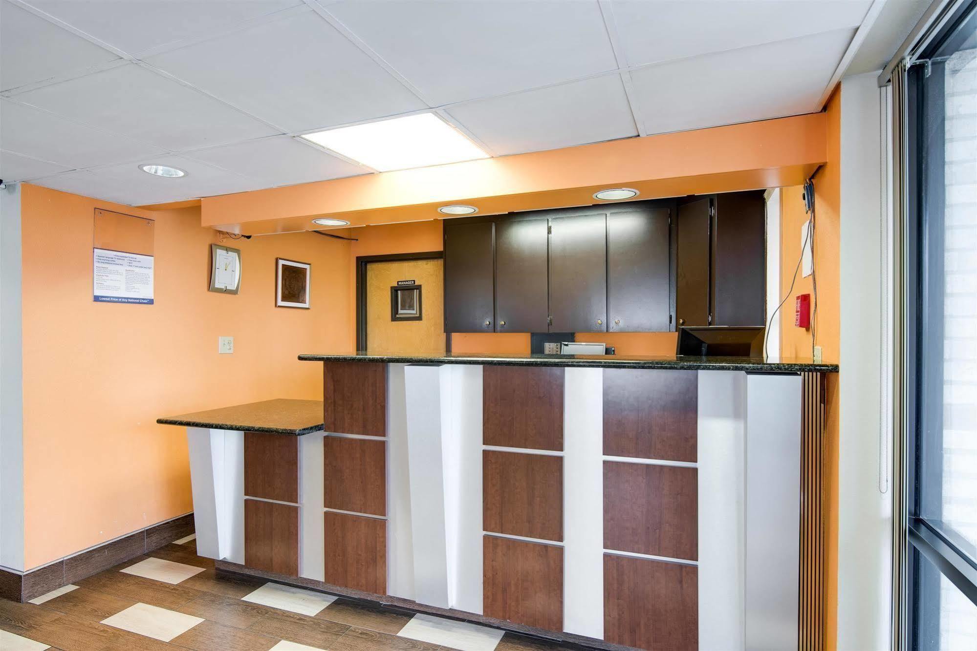 Motel 6-Kenly, Nc Kültér fotó