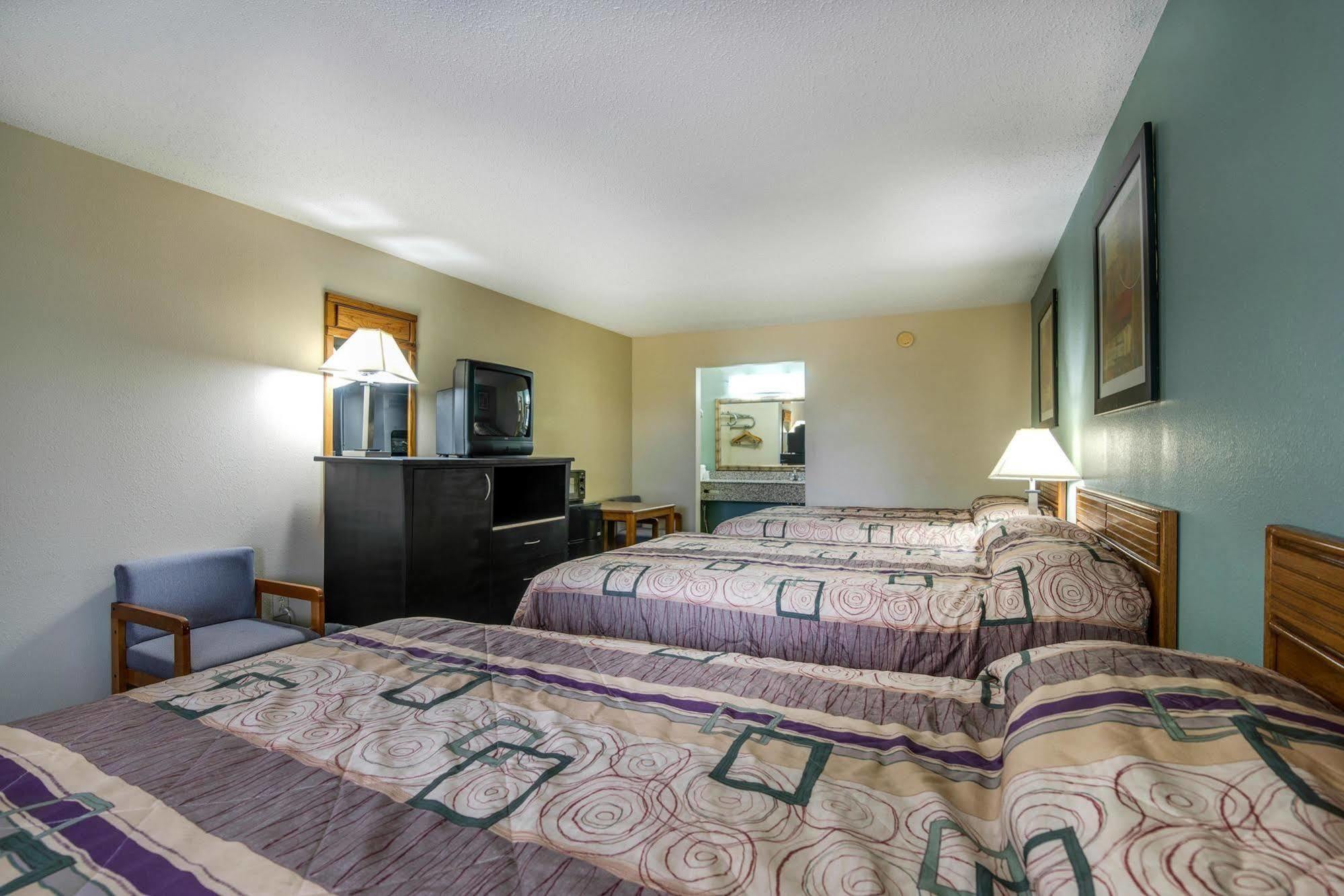 Motel 6-Kenly, Nc Kültér fotó
