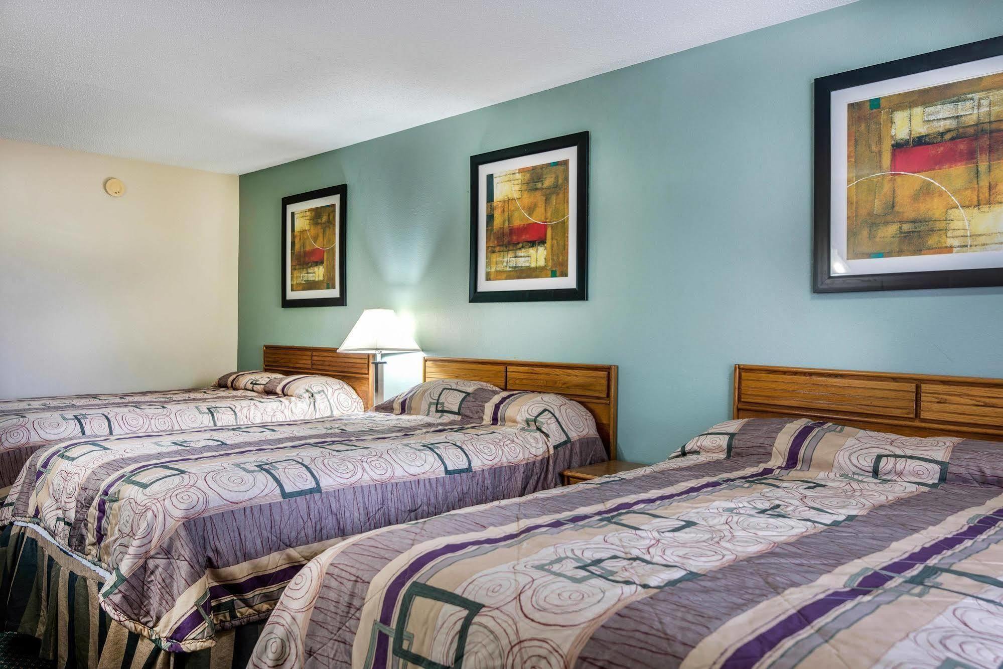 Motel 6-Kenly, Nc Kültér fotó